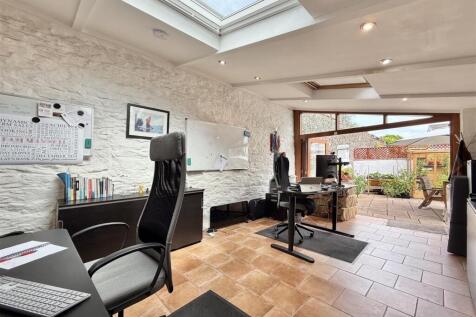 Studio or Office.jpeg
