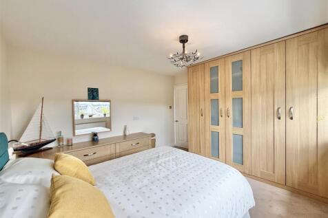 Bedroom  2.jpeg