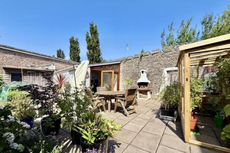 Rear Patio.jpg