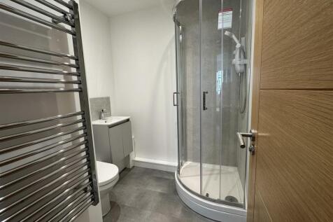 Shower Room.jpeg