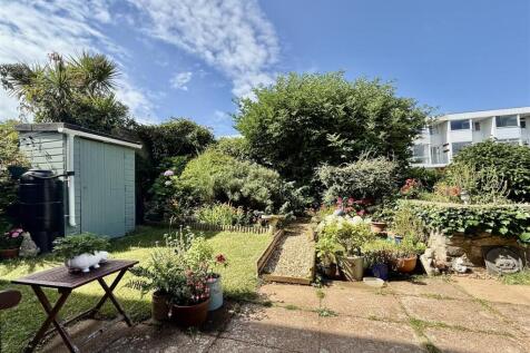 Garden_.jpg