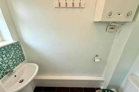 WC.JPG