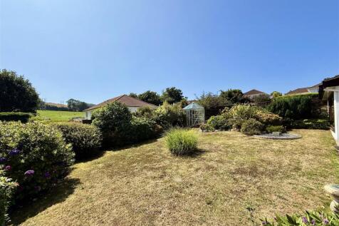 Rear  Garden.jpeg