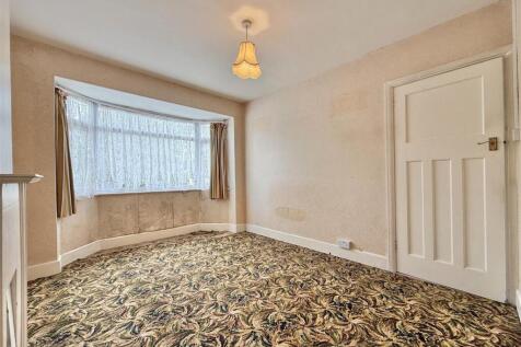 Bedroom 1.jpeg