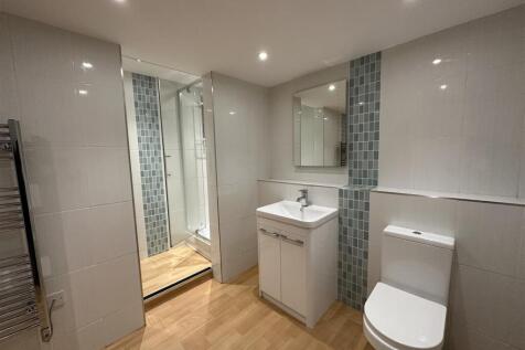 Shower room.jpeg