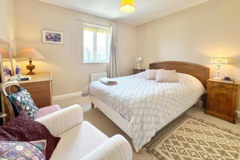 Bedroom 2.jpg