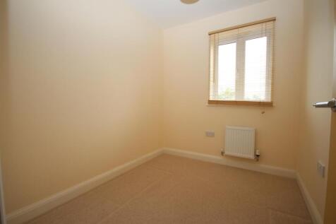 Bedroom 3.jpg