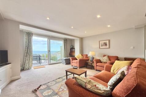 Four Decks Living Area.jpg