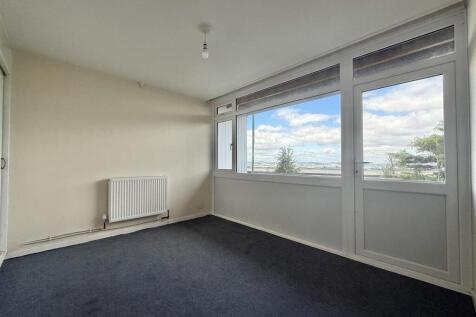 Bedroom 3.jpg