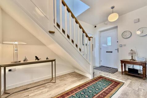 Entrance Hall.jpg