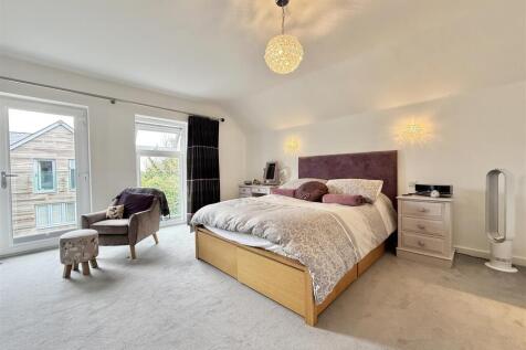 Bedroom  1.jpg