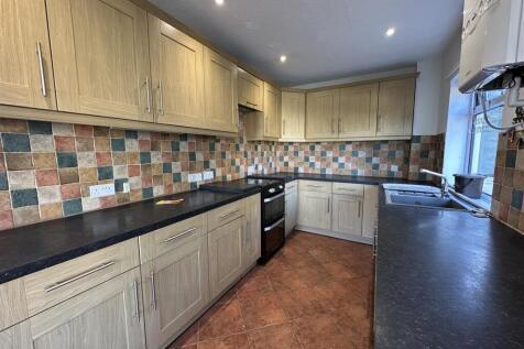 kitchen b.jpeg