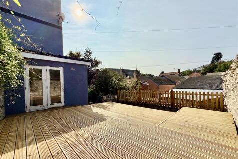 Rear Deck.jpeg