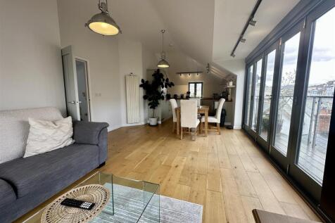 Lounge Area