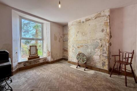 Bedroom 3.JPG
