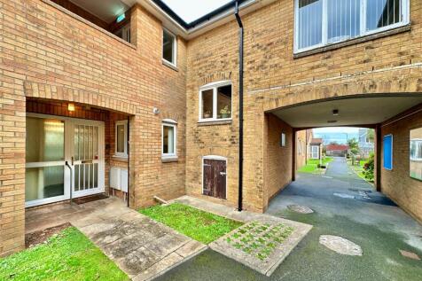 Entrance Porch.JPG