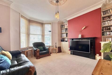Living_Room.jpg