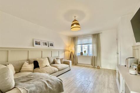 Living Room.jpg