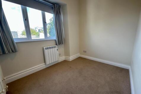 Bedroom 2.jpeg