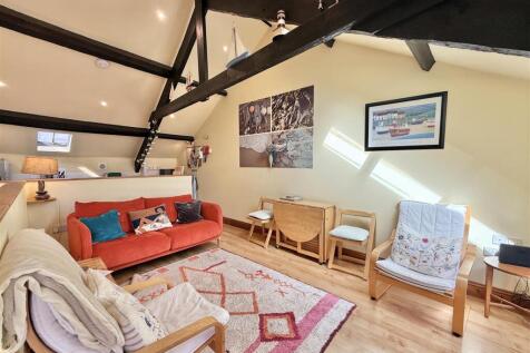 Living Area.jpg