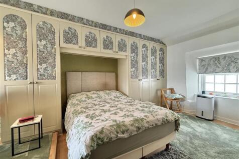 Bedroom  1.jpeg
