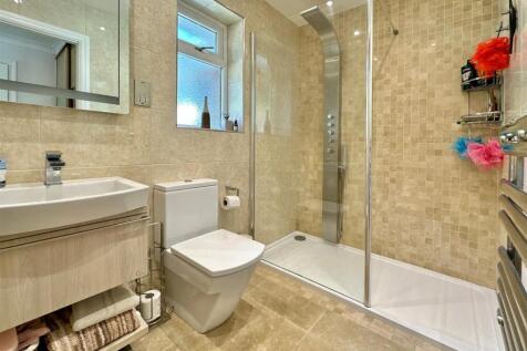 En Suite.JPG