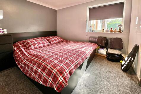 Bedroom 3.JPG