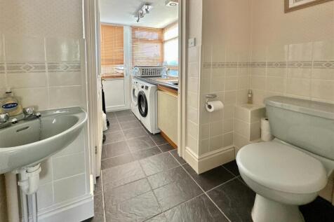 Uility Room &amp; WC.JPG