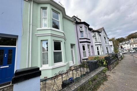 7 Greenswood Road.jpeg