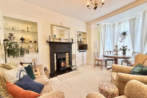 Living  Room.jpg