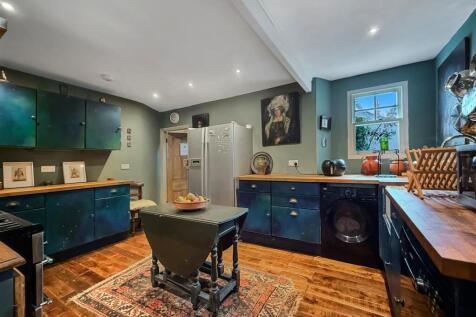 Kitchen From Dining Room.JPG