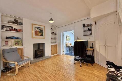 Breakfast  Room.jpeg