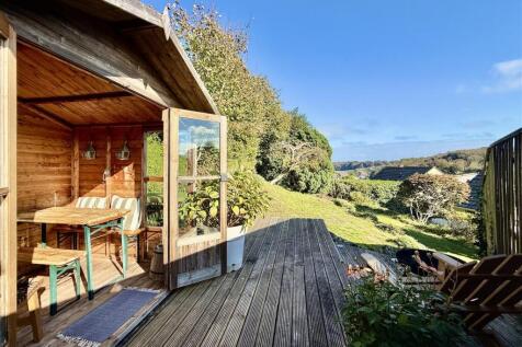 Rear Garden Cabin.jpeg