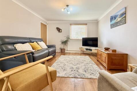 Lounge From Dining Area.JPG