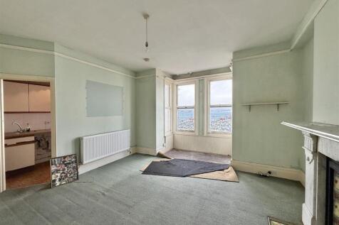 Flat 2 - Living Space.jpg