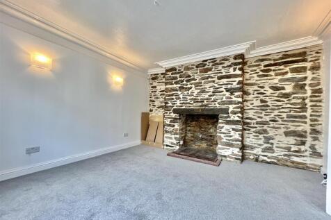 61 New Road Lounge.jpg