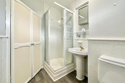 21 Seaway Court 12.JPG
