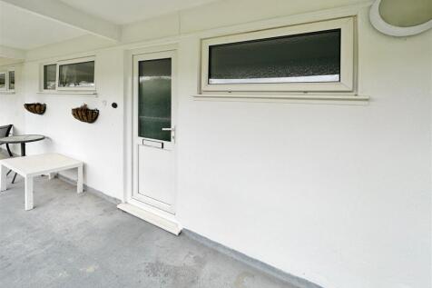 21 Seaway Court 9.JPG