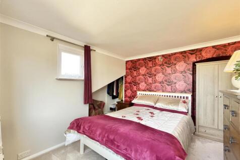 Bedroom  2.jpeg