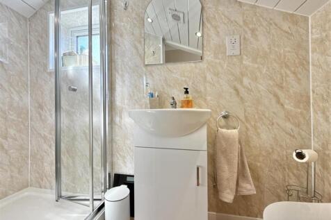 Upstairs Shower Room.jpeg