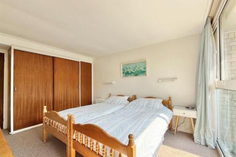 Bedroom  1.jpeg