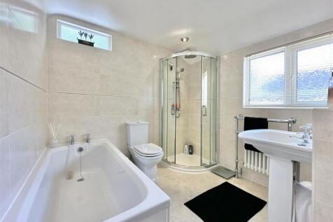 Family  Bathroom.jpg