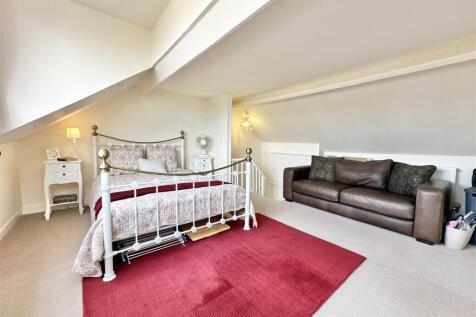 Bedroom 3.jpg