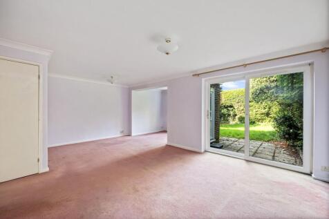 Lounge / Dining Room