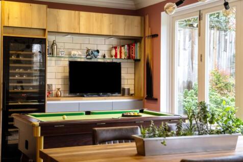 Kitchen / Family Room