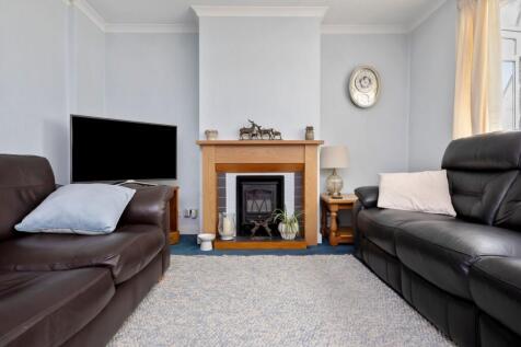 Lounge / Dining Room