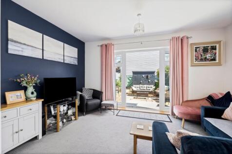 Lounge / Dining Room