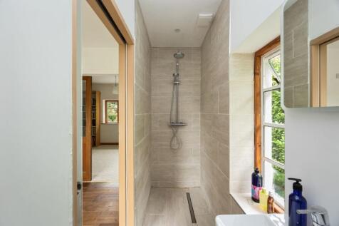 En-Suite Shower Room to Bedroom
