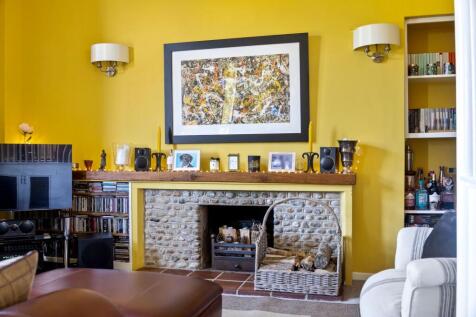 Living/Dining Room