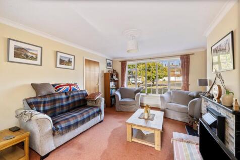 Dining room/Sitting room